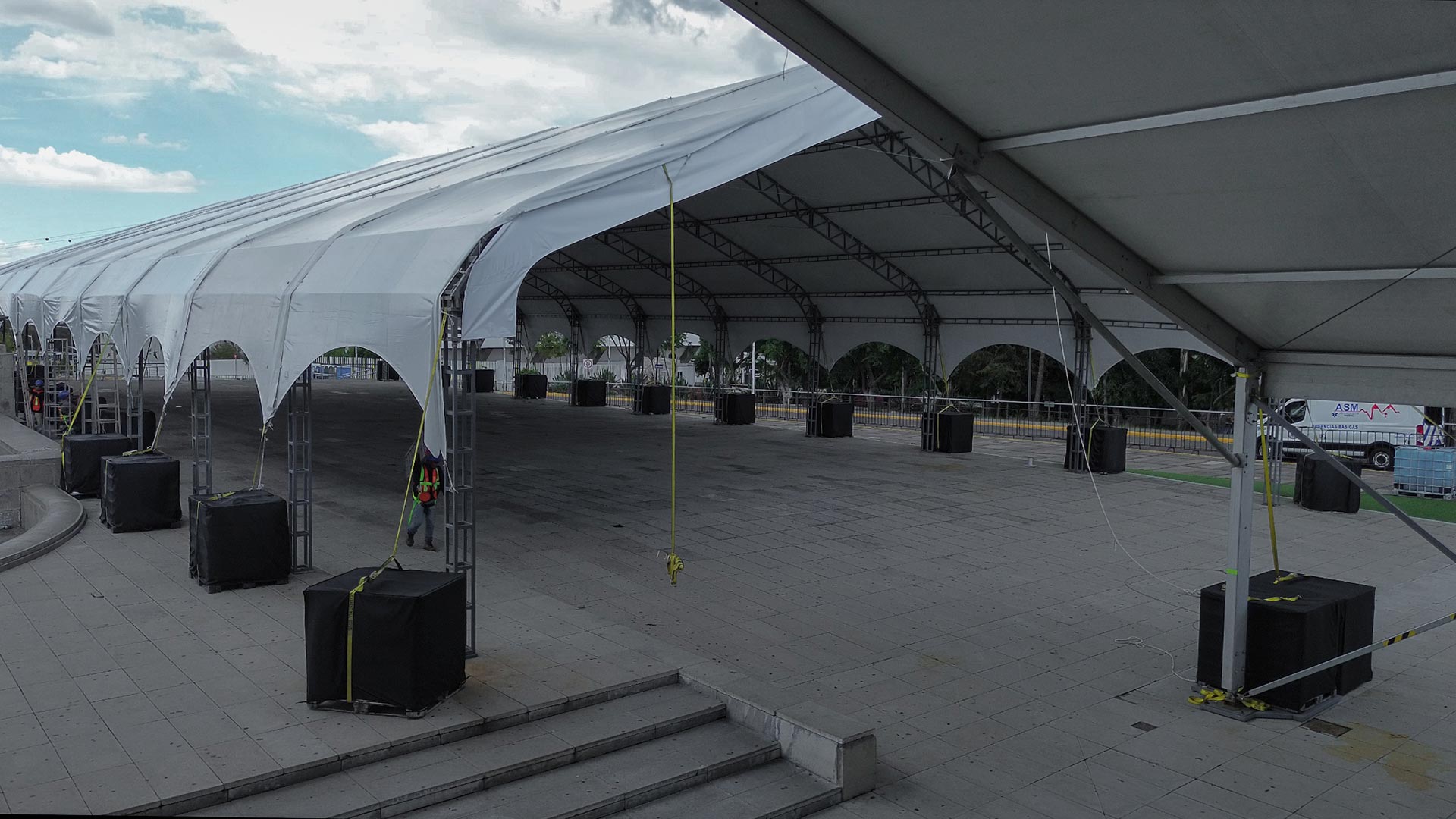 domo-gigante-lonas-y-carpas-innovacion